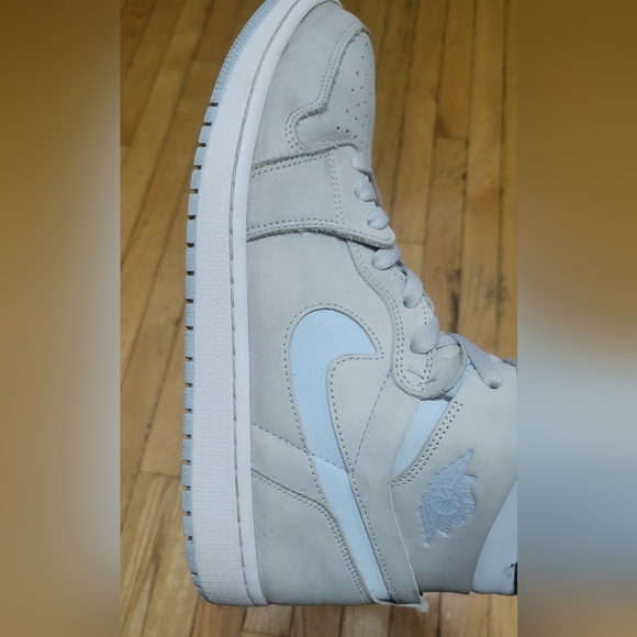 Men's Gray High-Top Sneakers - Picture 7 of 10